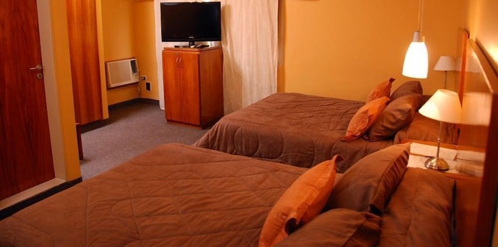 Hotel Posadas Kültér fotó